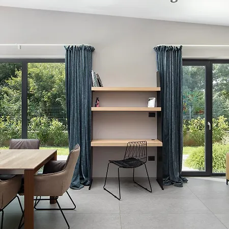 Mit Privatpool Fuer 10 Personen Ca 200 Qm In Sisan, Istrien Suedkueste Von Istrien Holiday home